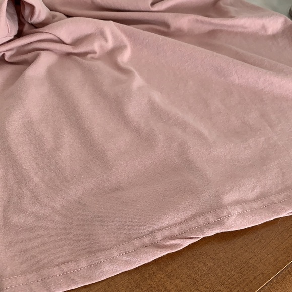 Batman | Blush pink logo graphic short sleeve tee - Picture 7 of 9